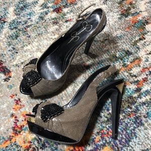 JESSICA SIMPSON BOW TIE HEELS SIZE 8